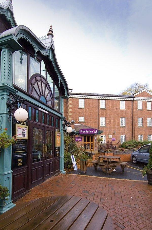 Premier Inn Premier Inn Stockport Central Exterior photo