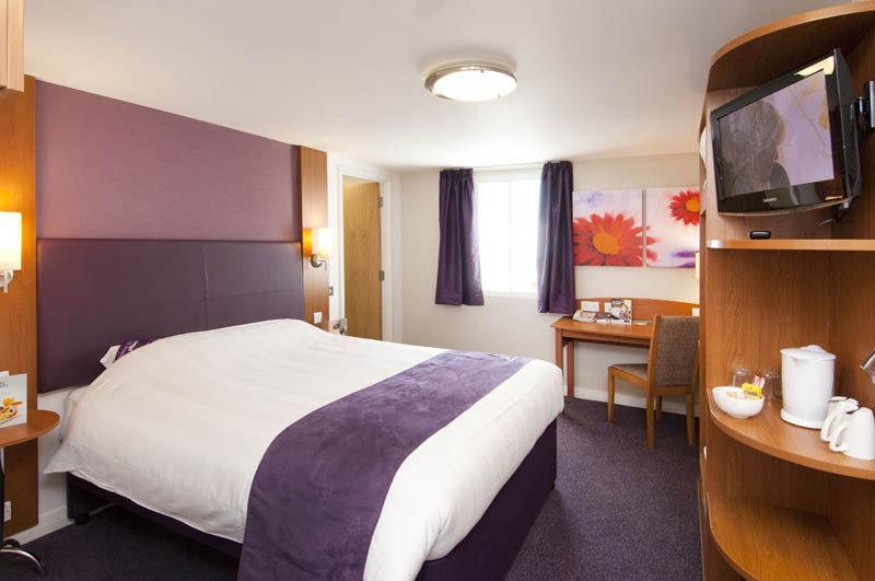 Premier Inn Premier Inn Stockport Central Exterior photo
